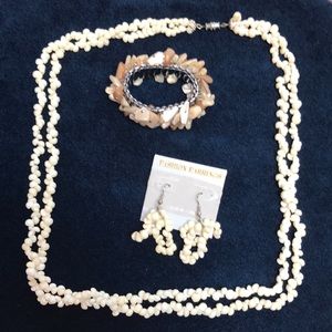 Genuine white MONGO Shell Necklace w/ Earrings & Pearl essence Shell Bracelet